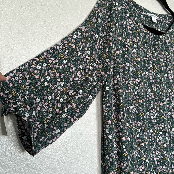 NWT Floral Dress - Picture 4 of 8